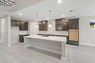 221 Silver Sage Ct, Conroe, TX 77304 - Photo 6