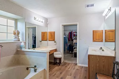 6626 Gentle Bend Drive, Houston, TX 77069 - Photo 22