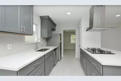 7503 Shiner Lane, Houston, TX 77072 - Photo 6