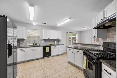 21139 Wildcroft Drive, Katy, TX 77449 - Photo 4