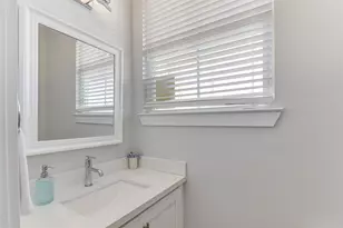 26814 Estuary Dr, Galveston, TX 77554 - Photo 8