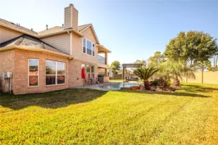 2802 Silhouette Bay Dr, Pearland, TX 77584 - Photo 26