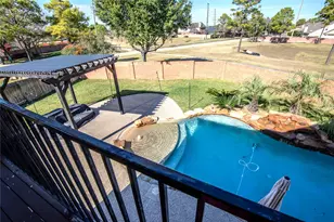 2802 Silhouette Bay Dr, Pearland, TX 77584 - Photo 4