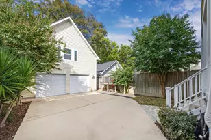 1315 W 22nd St, Houston, TX 77008 - Photo 24