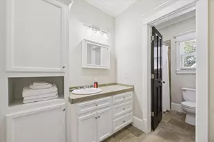 1315 W 22nd St, Houston, TX 77008 - Photo 20