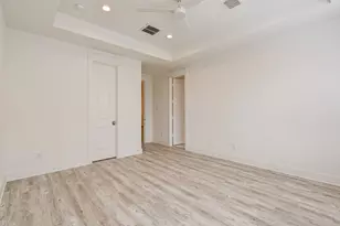 2707 Oakwood Crst Ln, Houston, TX 77018 - Photo 4