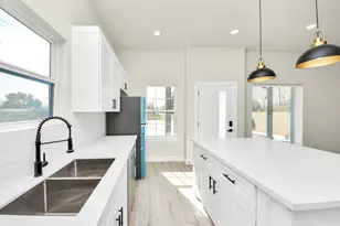 7815 Joy St, Houston, TX 77028 - Photo 6