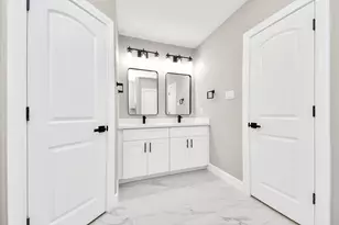 7815 Joy St, Houston, TX 77028 - Photo 24