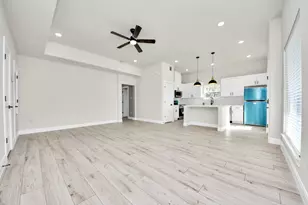 7815 Joy St, Houston, TX 77028 - Photo 8