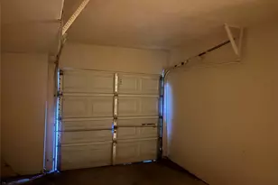 7407 Hoffman St, Houston, TX 77028 - Photo 10