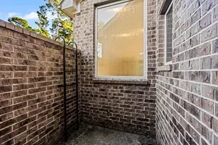 359 Skyline Ridge Dr, Conroe, TX 77318 - Photo 40