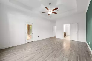 359 Skyline Ridge Dr, Conroe, TX 77318 - Photo 20