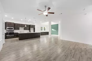 359 Skyline Ridge Dr, Conroe, TX 77318 - Photo 14