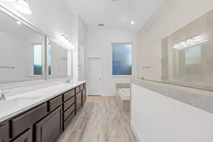 359 Skyline Ridge Dr, Conroe, TX 77318 - Photo 22