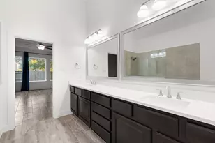 359 Skyline Ridge Dr, Conroe, TX 77318 - Photo 26