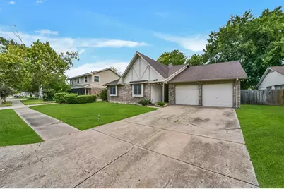 15122 Cedar Ridge Drive, Houston, TX 77082 - Photo 2