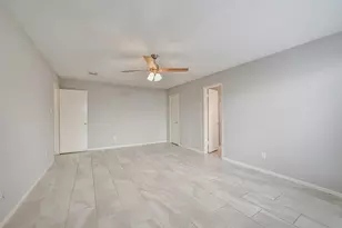 15122 Cedar Ridge Dr, Houston, TX 77082 - Photo 18