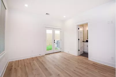 5615 Val Verde Street #A, Houston, TX 77057 - Photo 8