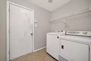 18111 Shallow Leaf Ln, Cypress, TX 77433 - Photo 16