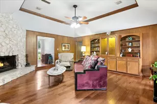 1195 Chatwood Dr, Beaumont, TX 77706 - Photo 10