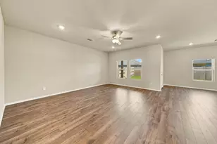 1911 Starlight St, Angleton, TX 77515 - Photo 12