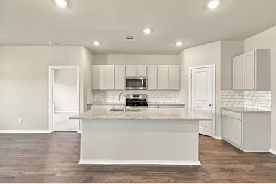 1911 Starlight Street, Angleton, TX 77515 - Photo 6