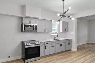 7928 Elvera St, Houston, TX 77012 - Photo 1