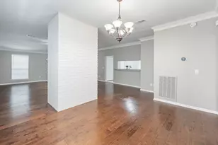23 E Stony Bridge Cir, The Woodlands, TX 77381 - Photo 12