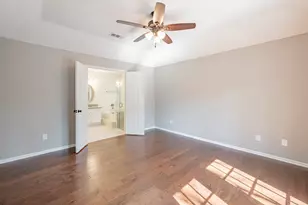 23 E Stony Bridge Cir, The Woodlands, TX 77381 - Photo 24