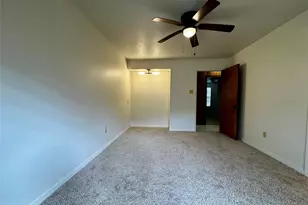 24231 Shellbrook Dr, Houston, TX 77336 - Photo 18