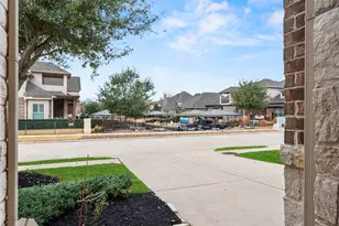 17719 Olde Oaks Estate Ct, Cypress, TX 77433 - Photo 4