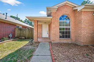 10619 Goodrum Rd, Houston, TX 77041 - Photo 4