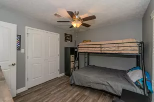 475 Concord St, Vidor, TX 77662 - Photo 32