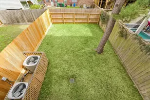 210 Malone St, Houston, TX 77007 - Photo 20