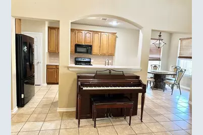 3723 Tumbling Falls Drive, Manvel, TX 77578 - Photo 6