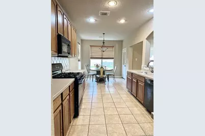 3723 Tumbling Falls Drive, Manvel, TX 77578 - Photo 10