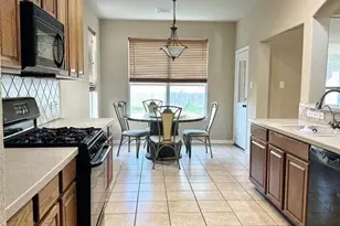 3723 Tumbling Falls Dr, Manvel, TX 77578 - Photo 10