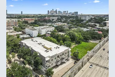 4509 Mount Vernon Street #20, Houston, TX 77006 - Photo 14