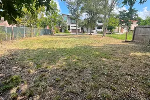 4305 Lafayette St, Bellaire, TX 77401 - Photo 2