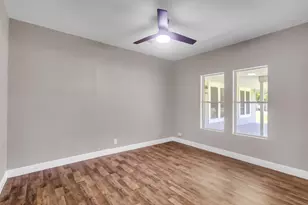 5010 Wilson St, Groves, TX 77619 - Photo 22
