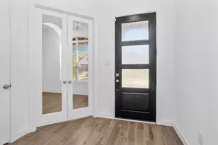 256 Sky Top Dr, Montgomery, TX 77316 - Photo 6