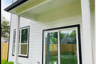 7203 Weyburn St, Houston, TX 77028 - Photo 26