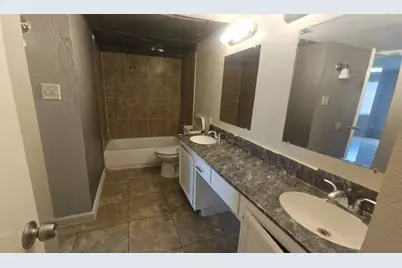 14131 Callahan Drive, Houston, TX 77049 - Photo 12