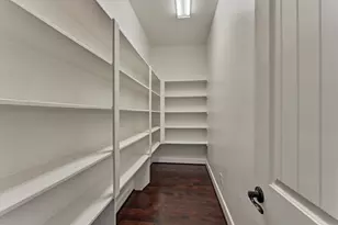 25 Red Moon Pl, The Woodlands, TX 77375 - Photo 14