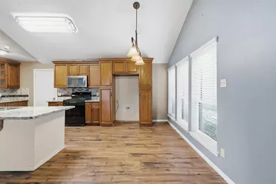 15611 Meadow Village Drive, Houston, TX 77095 - Photo 16