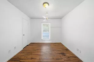 15611 Meadow Village Dr, Houston, TX 77095 - Photo 26