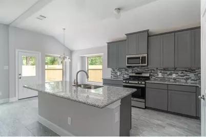 18219 Willow Edge Drive, Tomball, TX 77375 - Photo 14