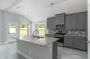 18219 Willow Edge Dr, Tomball, TX 77375 - Photo 14