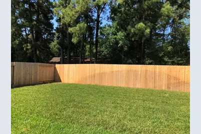 18219 Willow Edge Drive, Tomball, TX 77375 - Photo 4