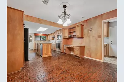 1006 Champions Drive, Lufkin, TX 75901 - Photo 18